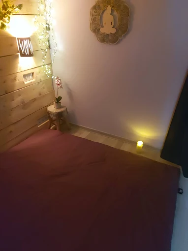 Espace futon pour le massage thaï traditionnel