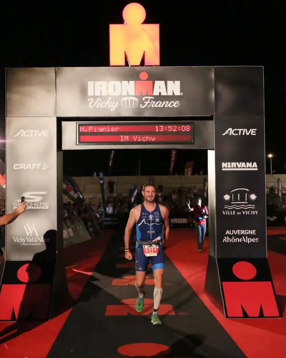 Arrivée de Nicolas sur l'Ironman de Vichy